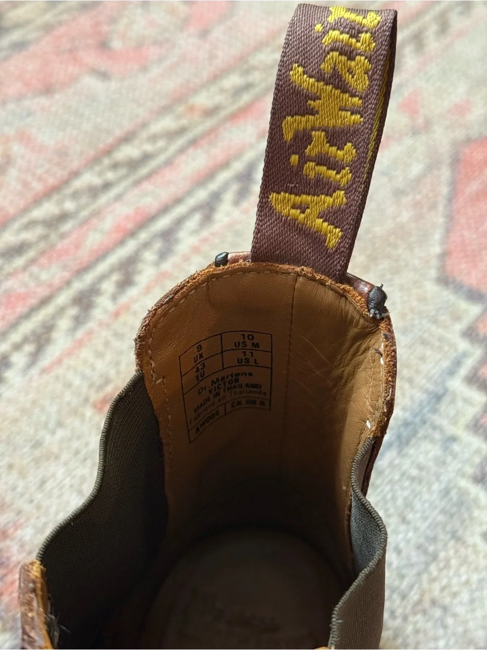 Men's Chelsea Dr Martens in Oxblood Leather